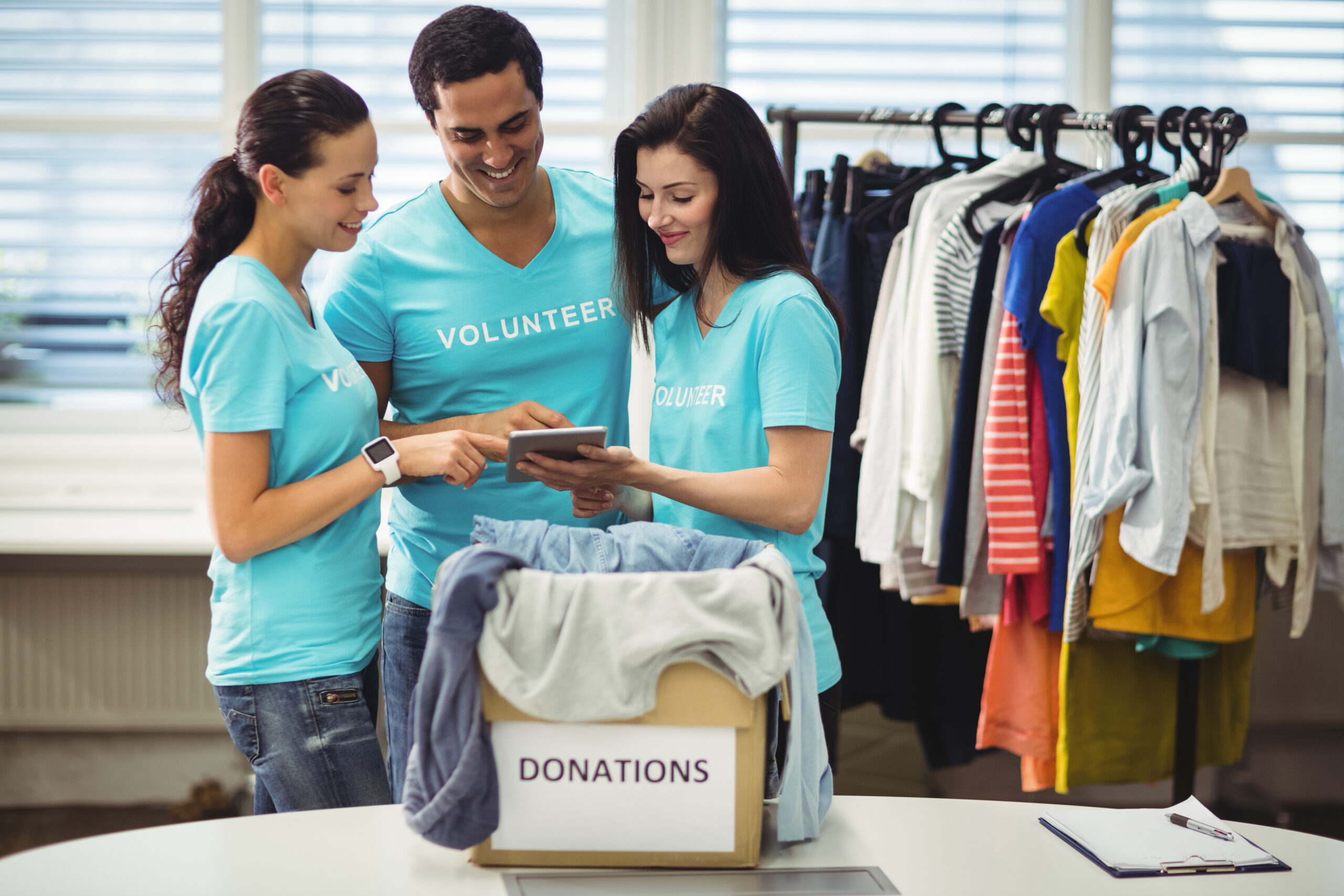 Sooclix e-commerce marketing team managing online store growth campaigns
